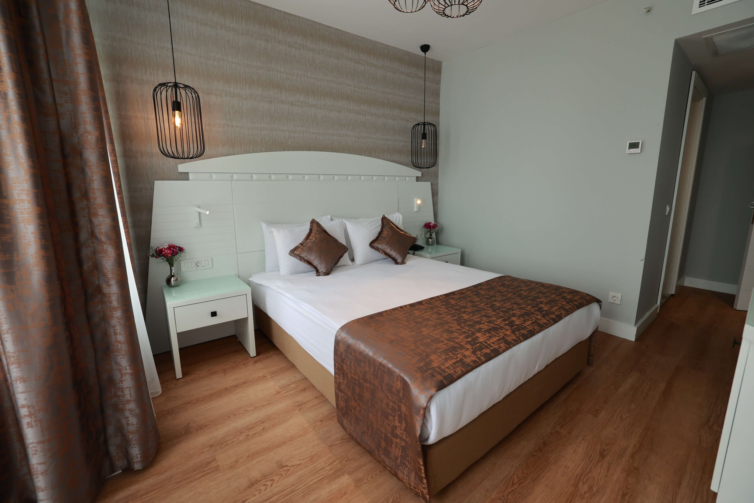 orion_king_room_2-scaled